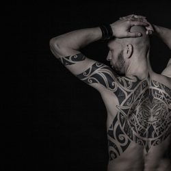 Maori Rücken Tattoo Und Oberarm
